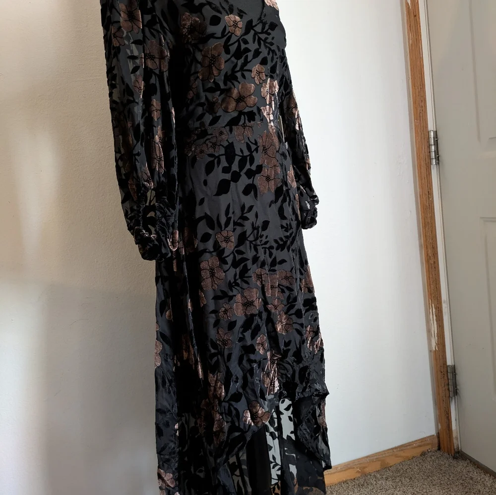 Eliza J Floral Velvet Burnout High-Low Gown Dress Balloon Sleeve Size 10 NWT - Picture 6 of 7